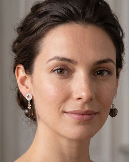 Femme avec boucles d&